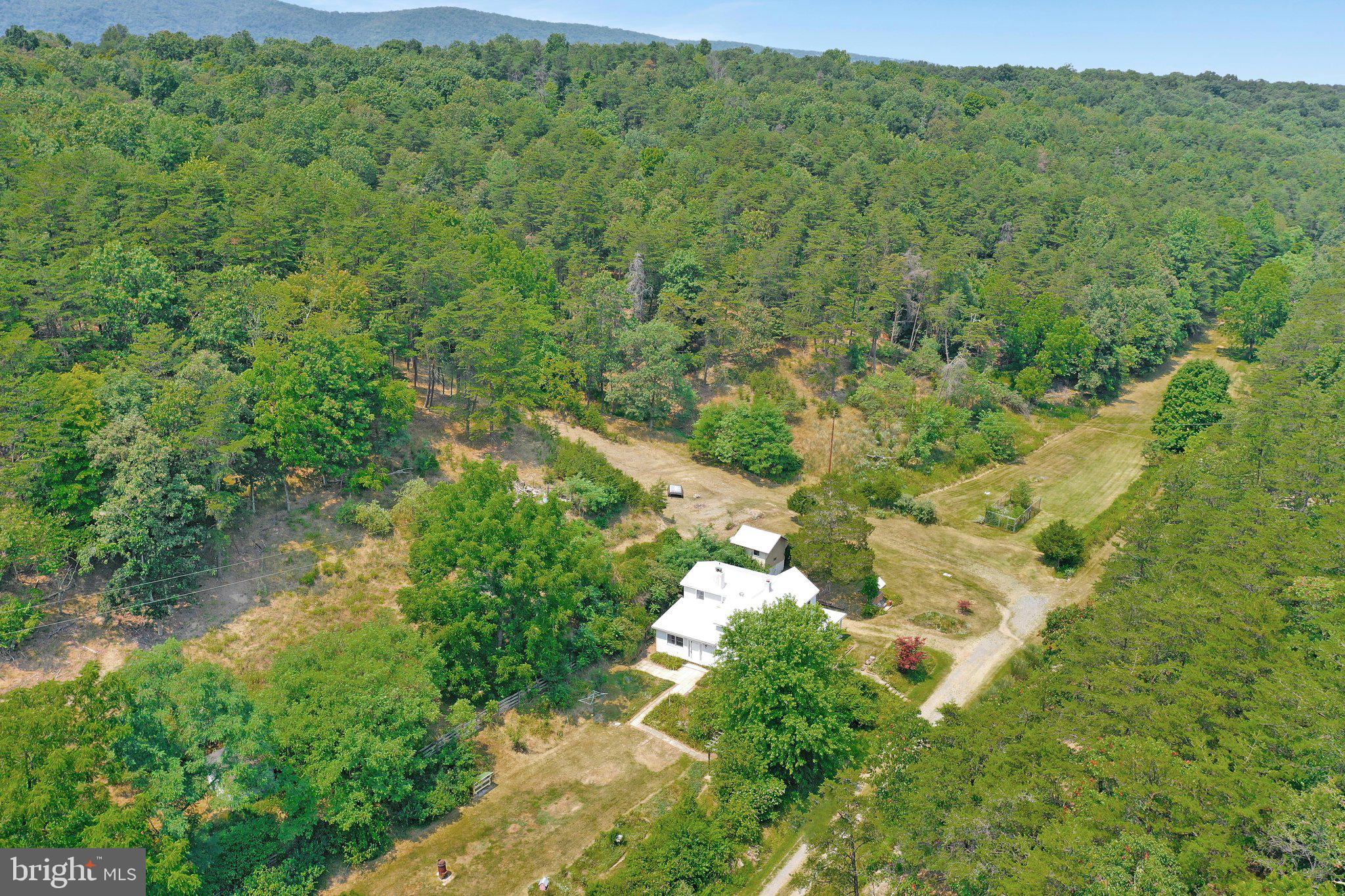 1189 Hartman Road Berkeley Springs, WV 25411 - Photo 43 of 56 Gallery Image 43
