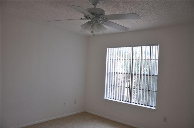 5630 Spring Valley Road, Unit 20B Dallas, TX 75254 - Photo 12 of 17