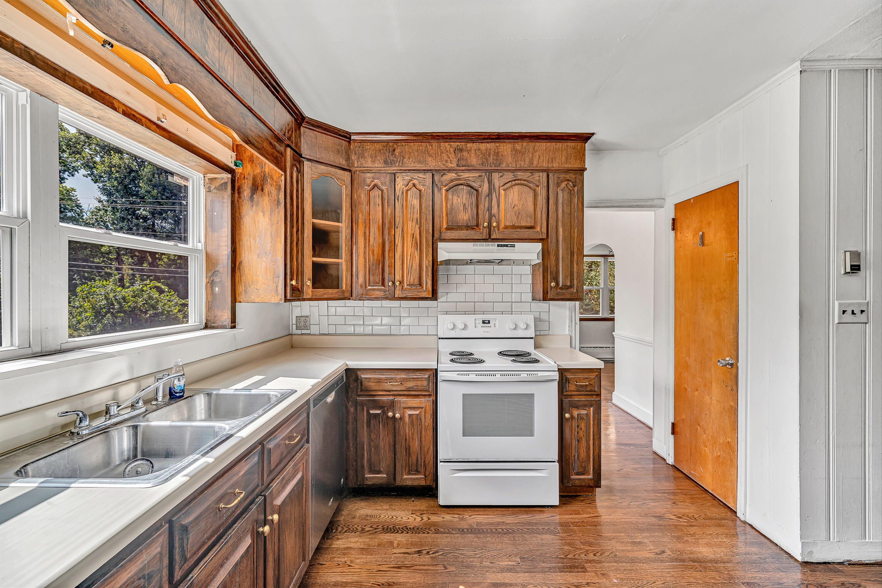2362 West Riverside Drive Salem, VA 24153 - Photo 12 of 37 12-VM-04791