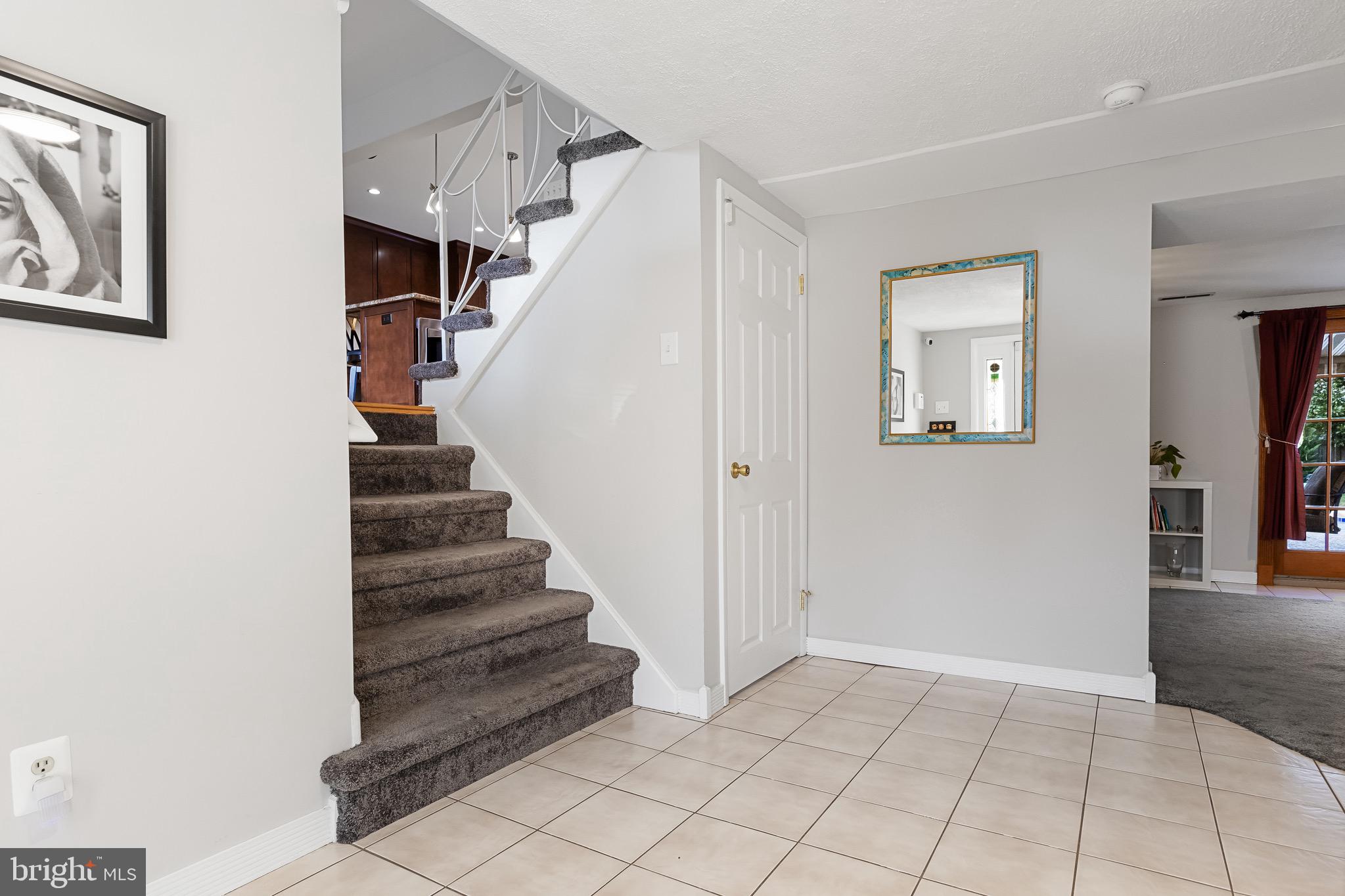 5 Tomahawk Drive Marlton, NJ 08053 - Photo 4 of 43 Gallery Image 4