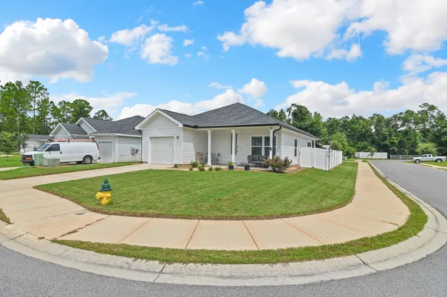 $319,000 | 8 Alexander Way, Freeport, FL 32439