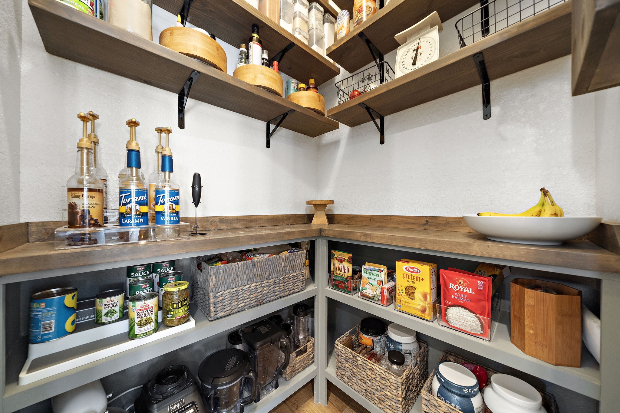 19103 Heather Downs Court Cypress, TX 77429 - Photo 15 of 35 a close view of an chairs