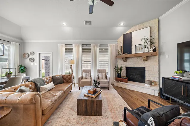 $3,200 | 19103 Heather Downs Court, Cypress, TX 77429