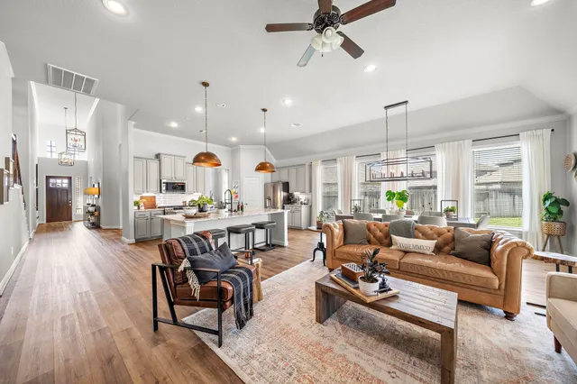 $3,200 | 19103 Heather Downs Court, Cypress, TX 77429