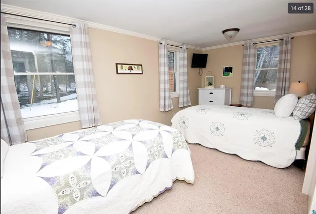 $1,900 | 6865 West W Highway, Tofte, MN 55615