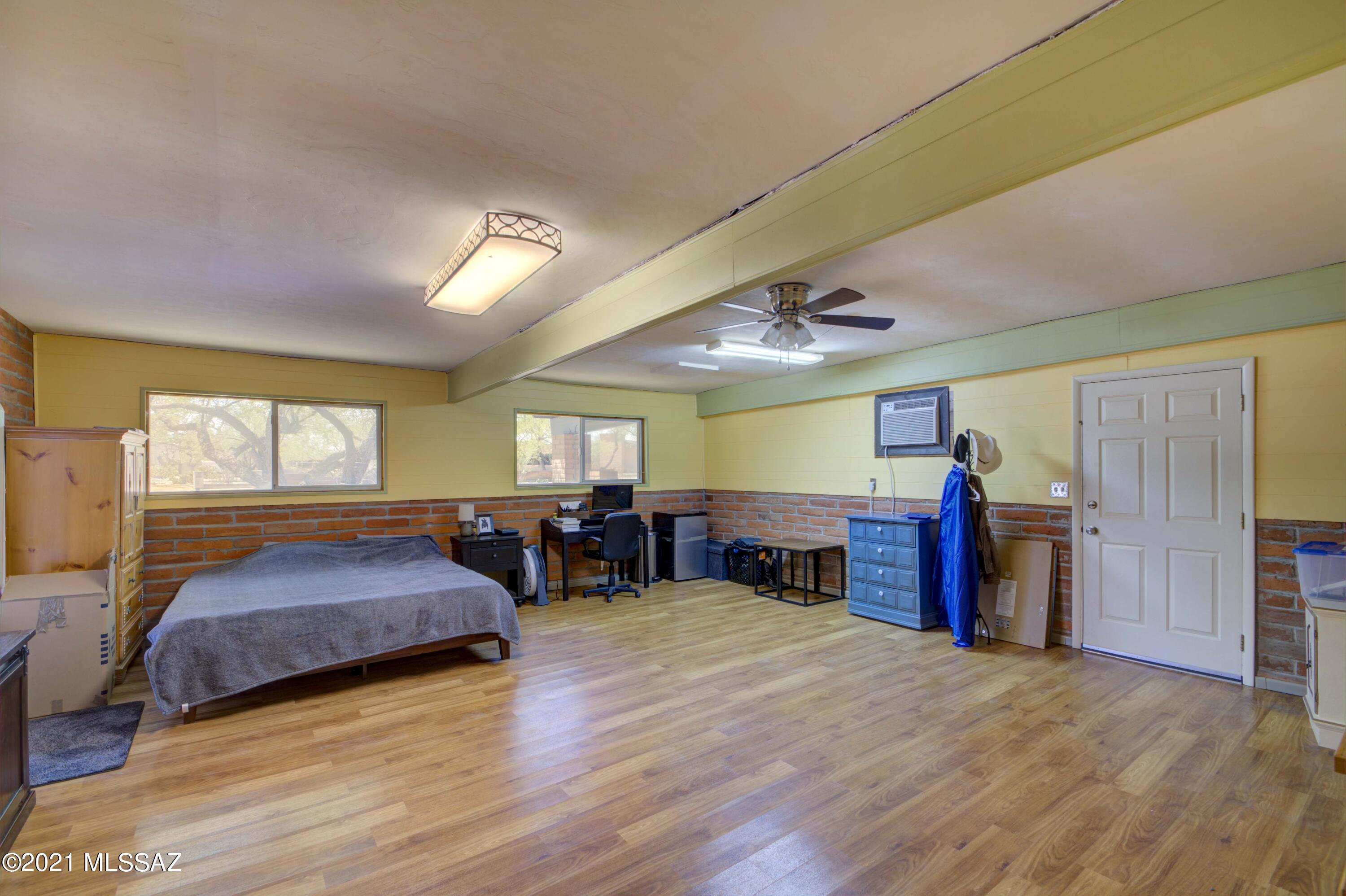 8901 East Bears Path Road Tucson, AZ 85749 - Photo 7 of 40