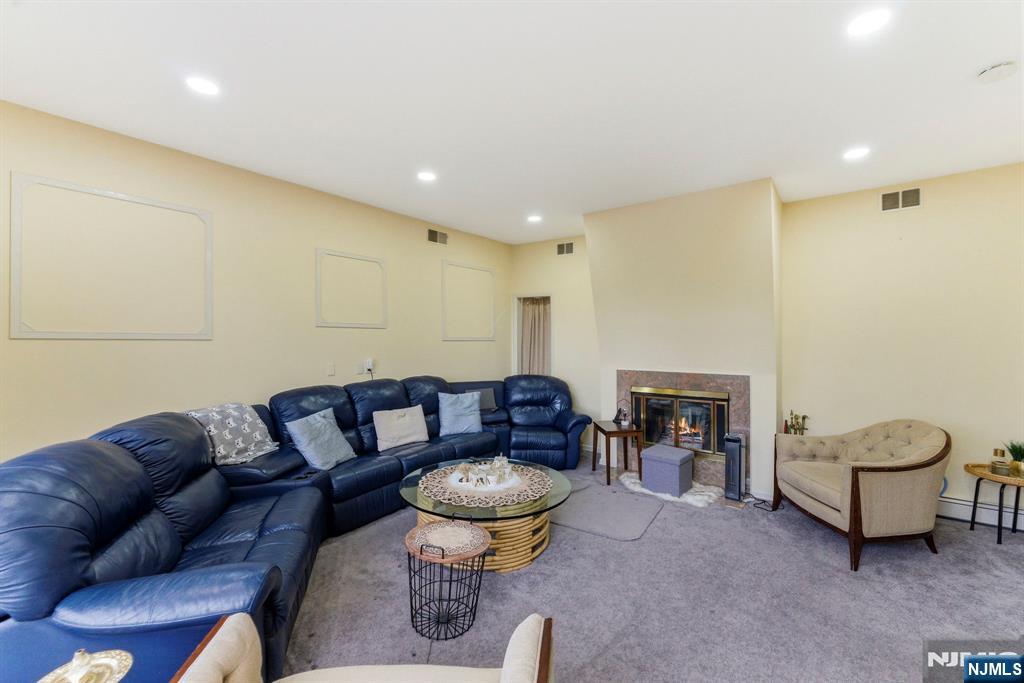 36 Fox Ledge Road Butler, NJ 07405 - Photo 16 of 49