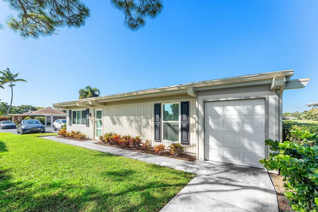 $615,000 | 13731 Eastpointe Way, Palm Beach Gardens, FL 33418