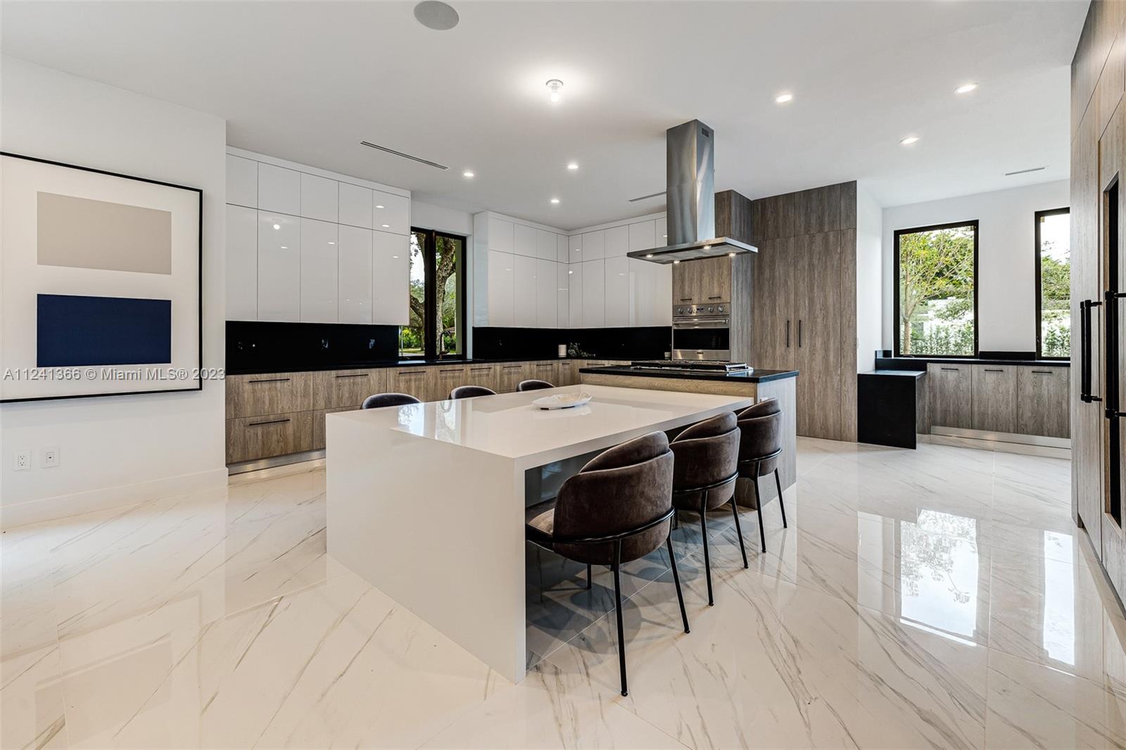1470 Blue Road Coral Gables, FL 33146 - Photo 14 of 48 Gallery Image 14