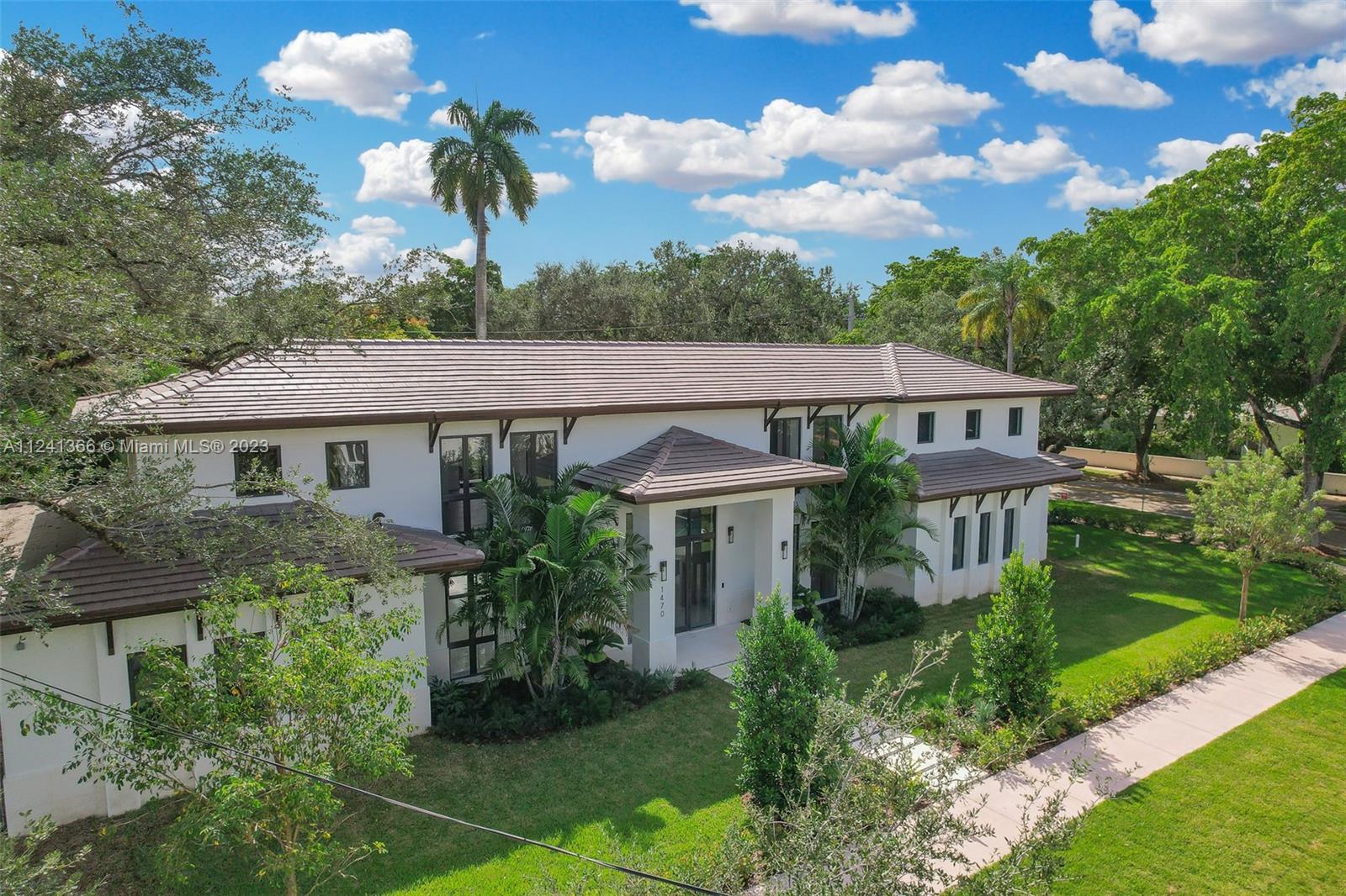 1470 Blue Road Coral Gables, FL 33146 - Photo 2 of 48 Gallery Image 2
