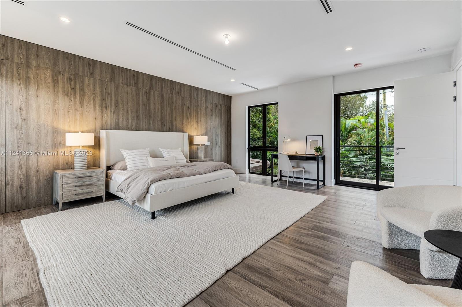 1470 Blue Road Coral Gables, FL 33146 - Photo 24 of 48 Gallery Image 24