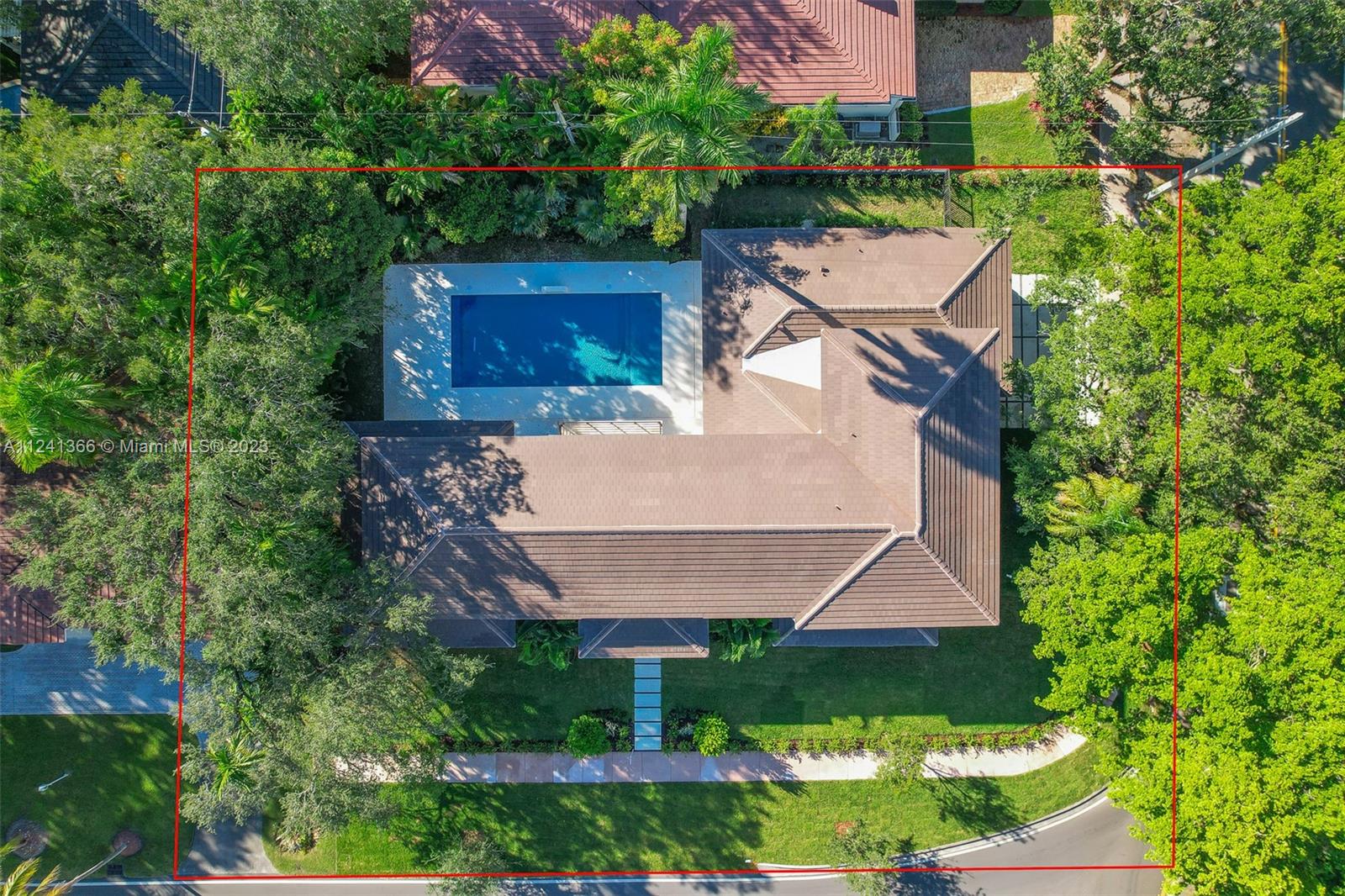 1470 Blue Road Coral Gables, FL 33146 - Photo 48 of 48 Gallery Image 48