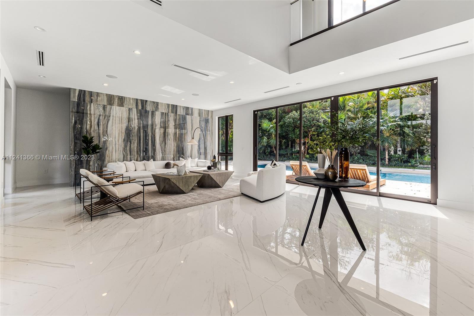 1470 Blue Road Coral Gables, FL 33146 - Photo 5 of 48 Gallery Image 5