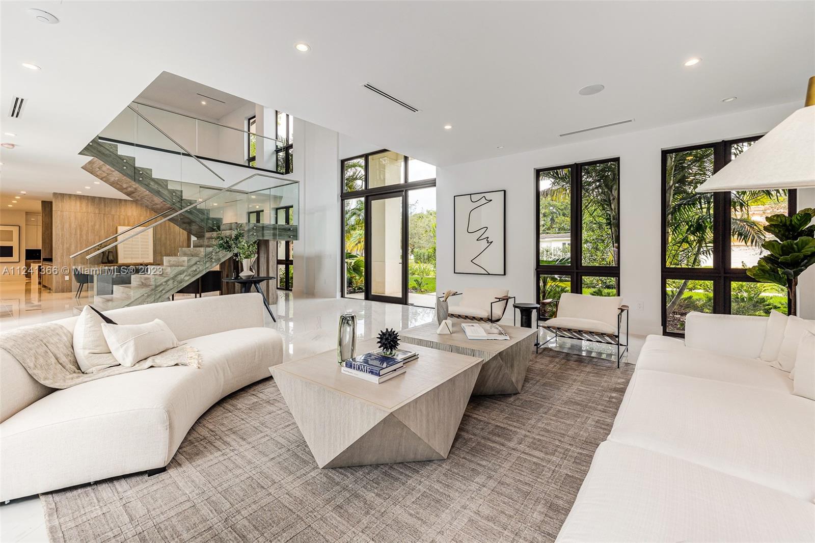 1470 Blue Road Coral Gables, FL 33146 - Photo 6 of 48 Gallery Image 6