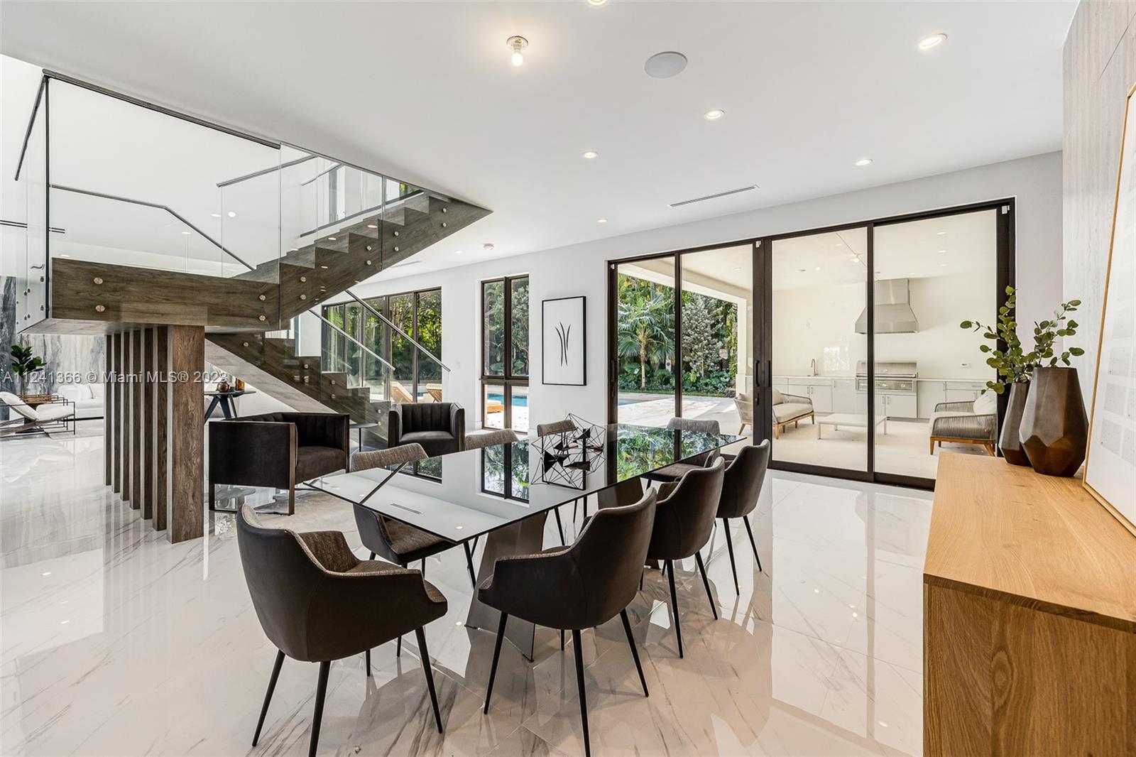 1470 Blue Road Coral Gables, FL 33146 - Photo 10 of 48 Gallery Image 10