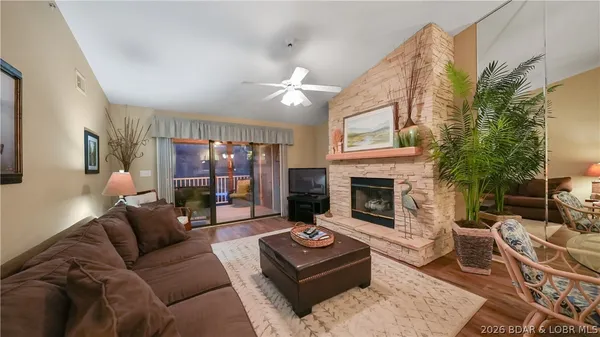 $345,000 | 611 Lazy Days Road, Unit W 11, Osage Beach, MO 65065