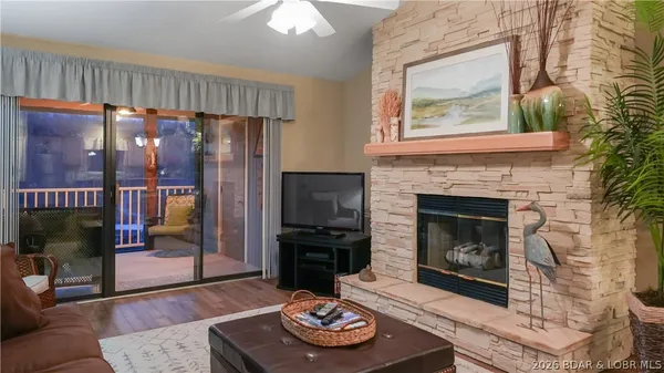 $345,000 | 611 Lazy Days Road, Unit W 11, Osage Beach, MO 65065