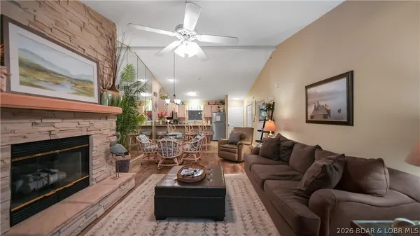 $345,000 | 611 Lazy Days Road, Unit W 11, Osage Beach, MO 65065