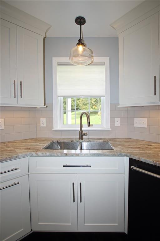 4277 Battle Ridge Road McDonald, PA 15057 - Photo 9 of 25 Gallery Image 9