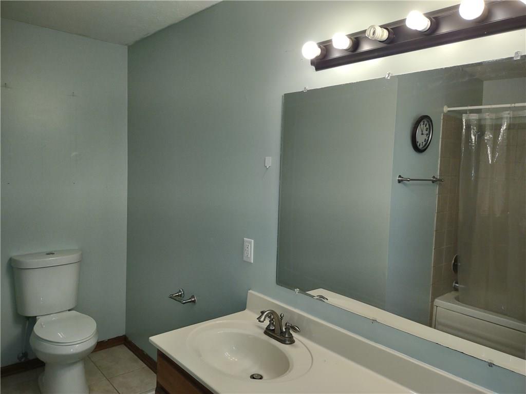 7099 West Ohio Ridge Road Columbus, IN 47201 - Photo 30 of 32 Gallery Image 30