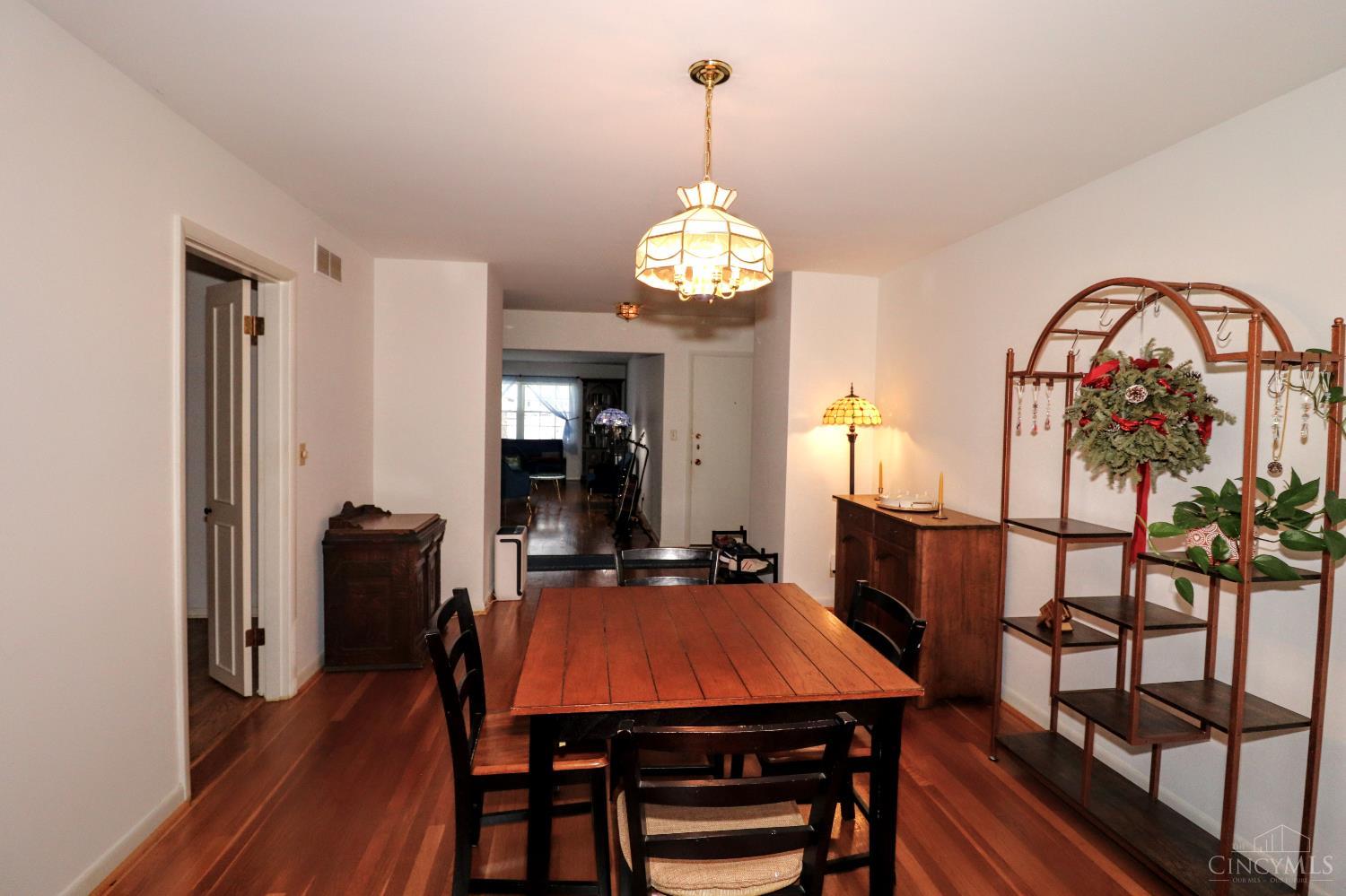 3521 Section Road, Unit 4 Cincinnati, OH 45237 - Photo 10 of 36 Gallery Image 10
