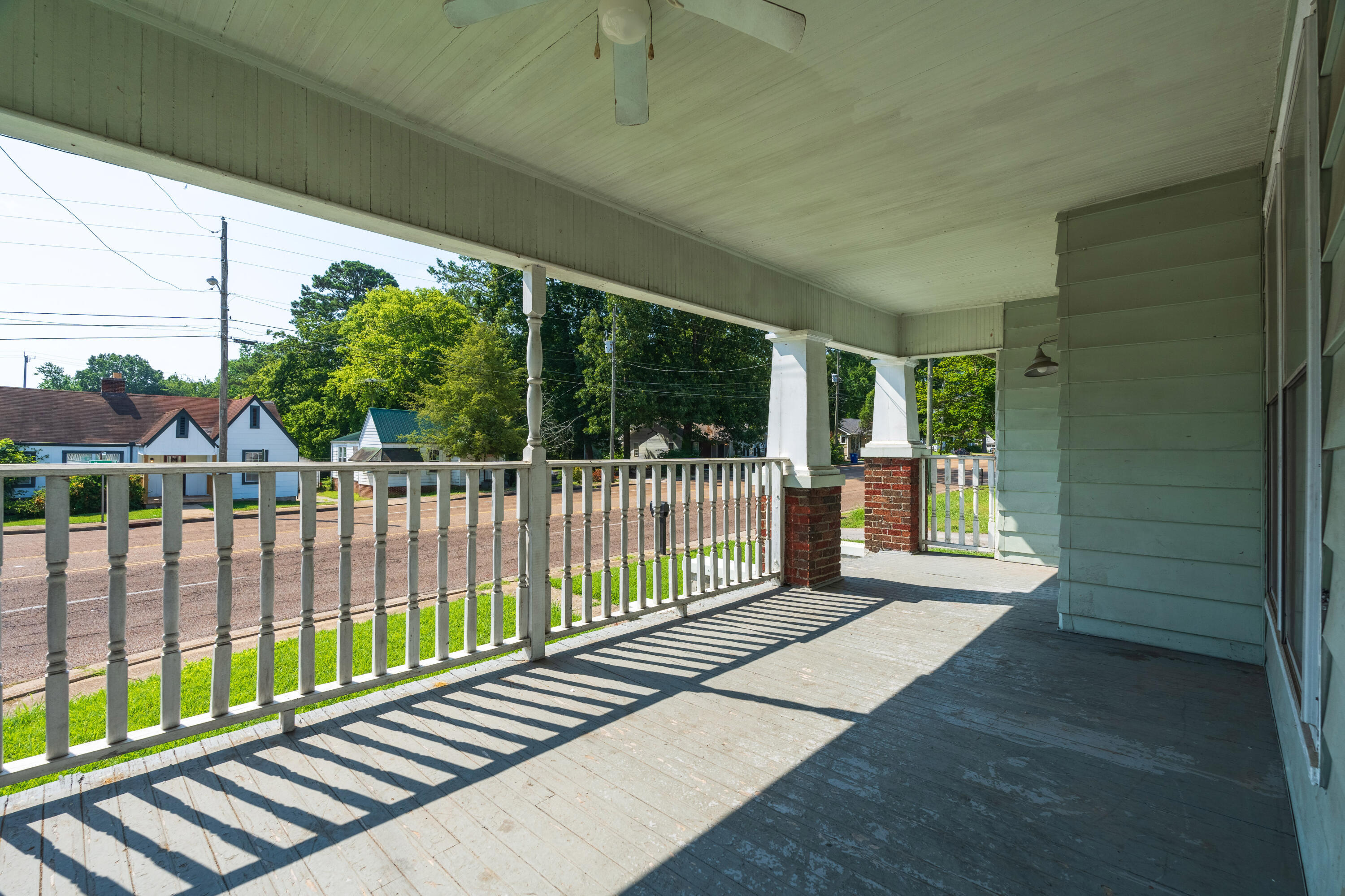 101 South Moore Road Chattanooga, TN 37411 - Photo 7 of 36 1358531_7