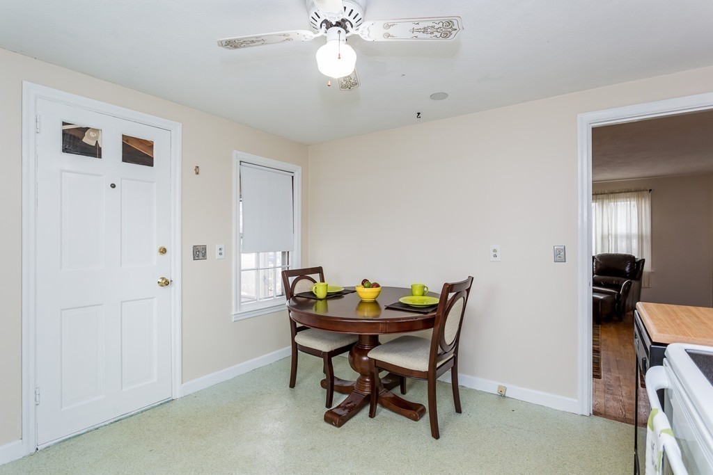 110 Old Brook Road Springfield, MA 01118 - Photo 8 of 15