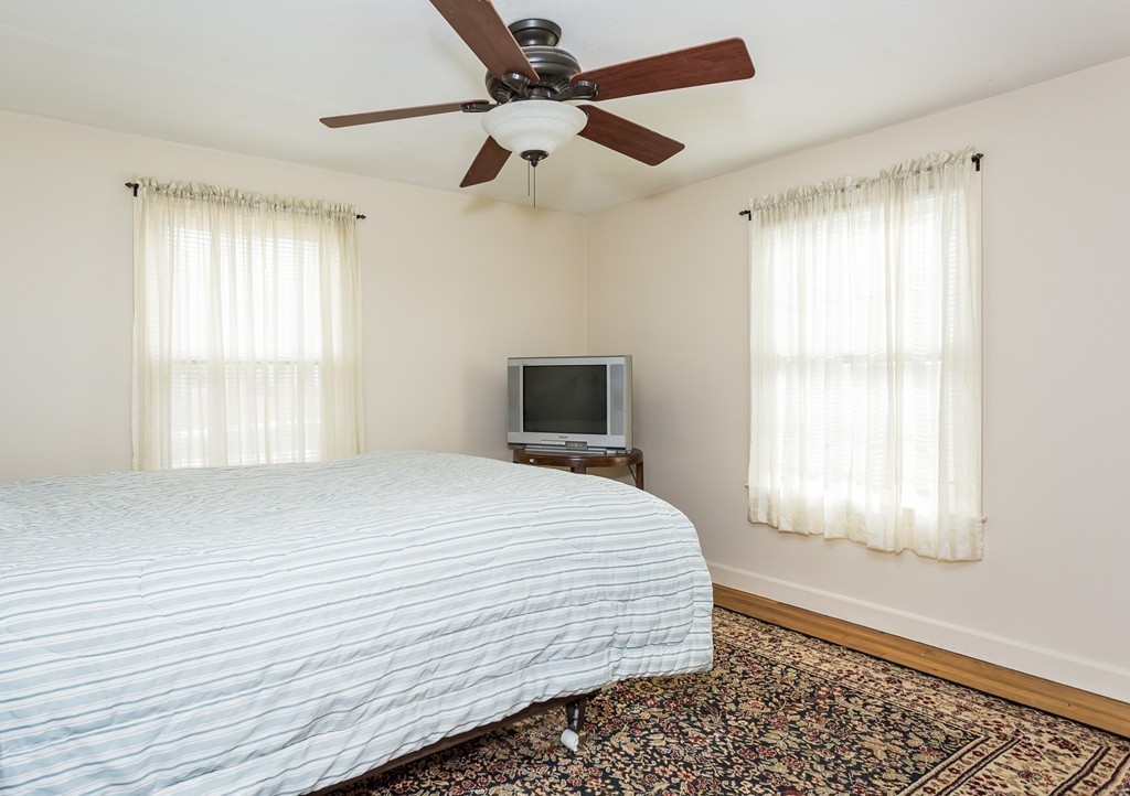 110 Old Brook Road Springfield, MA 01118 - Photo 10 of 15