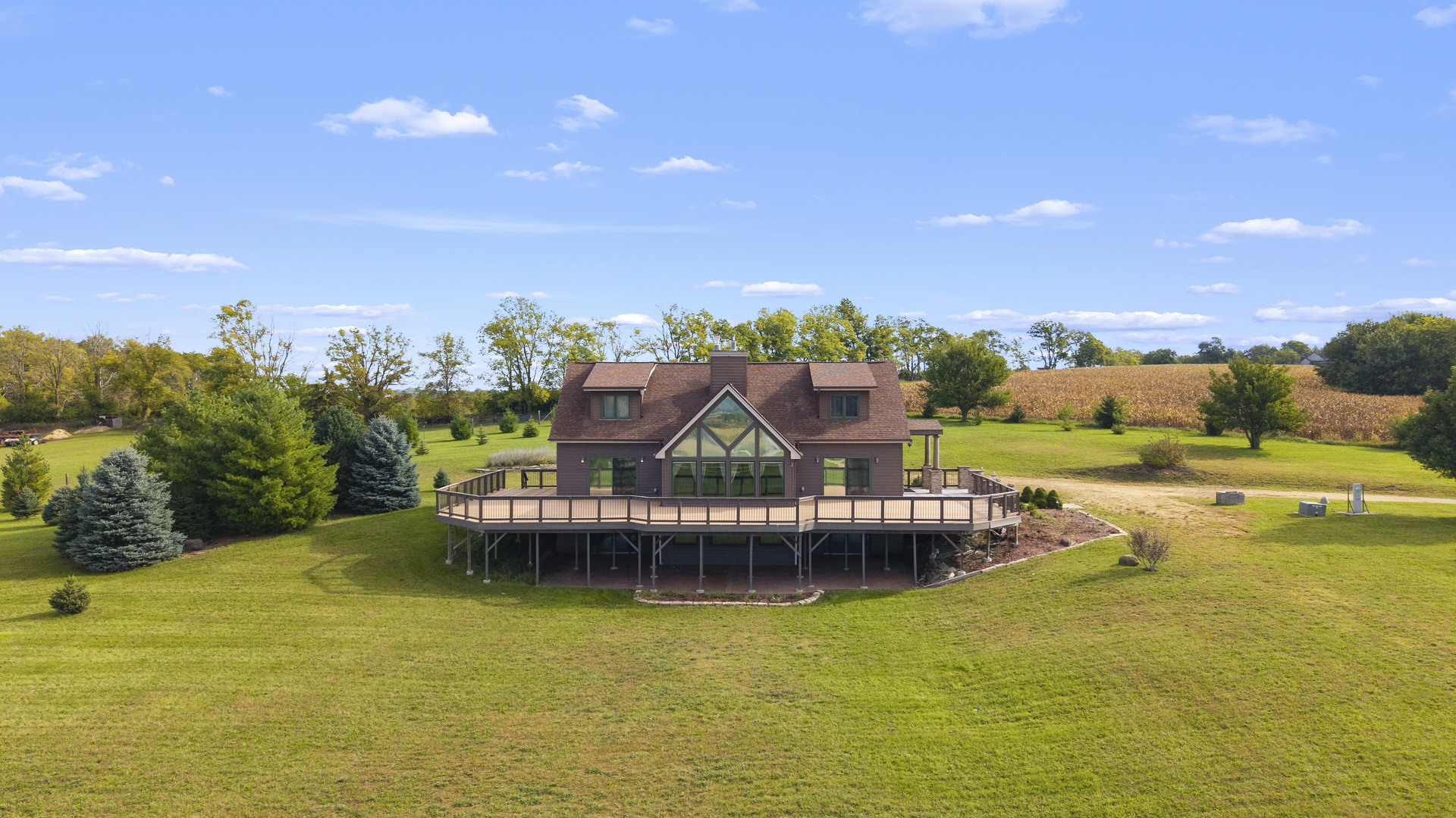 14949 Saunders Road Pecatonica, IL 61063 - Photo 2 of 79 Gallery Image 2