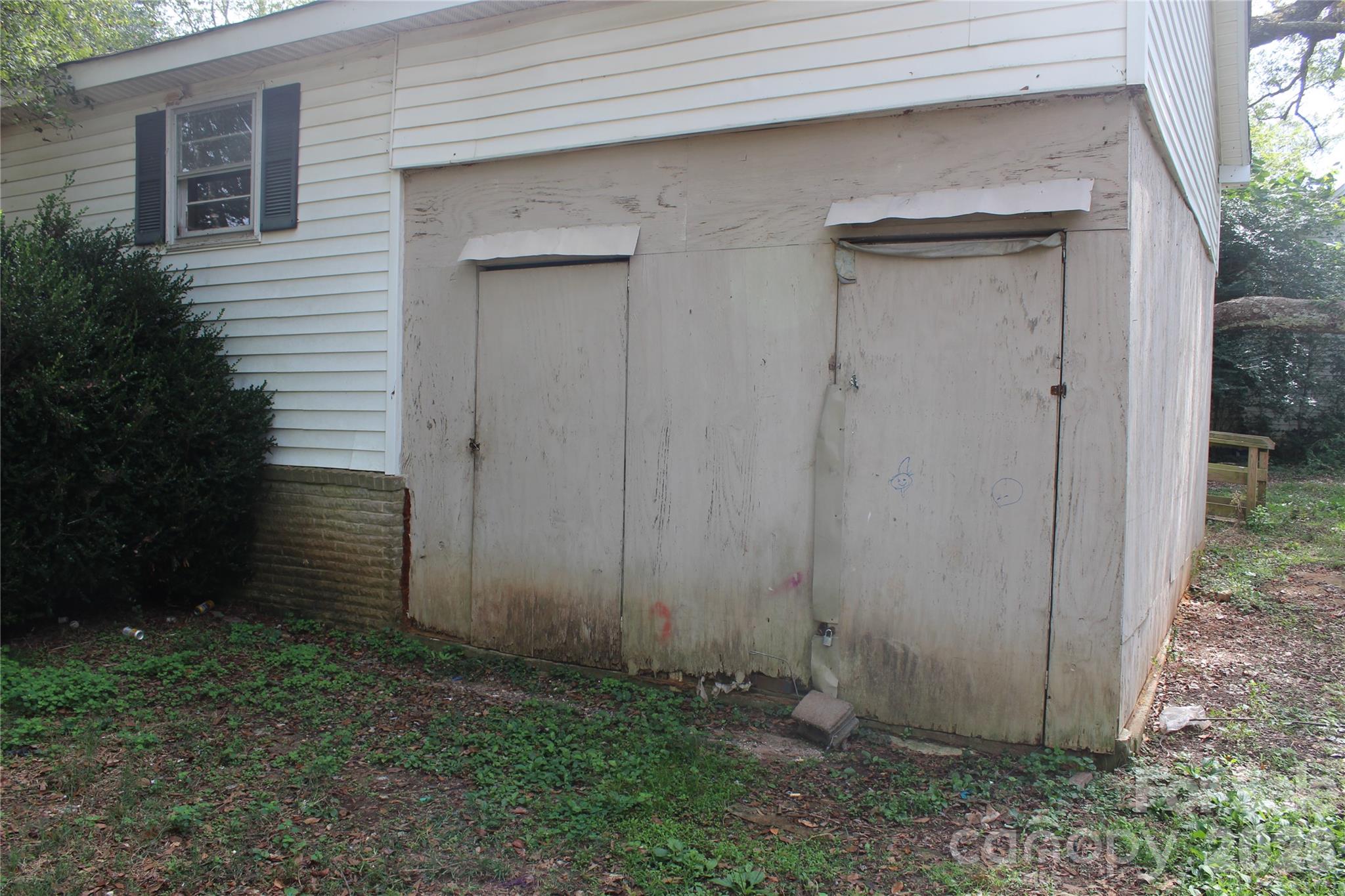 1617 Red Road Shelby, NC 28152 - Photo 3 of 21