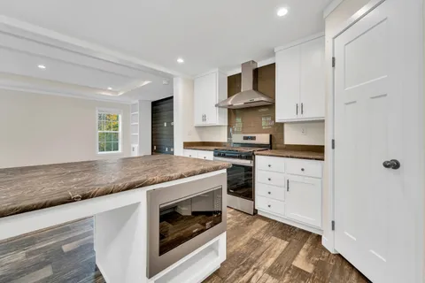 $373,500 | 118 Champion Hill Road, Effingham, NH 03882