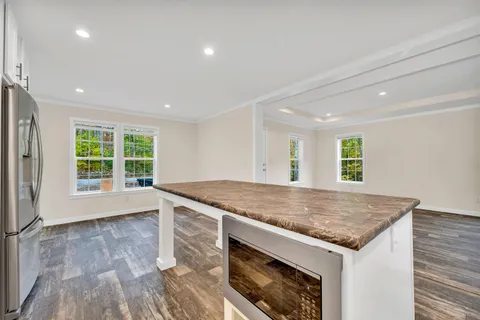 $373,500 | 118 Champion Hill Road, Effingham, NH 03882