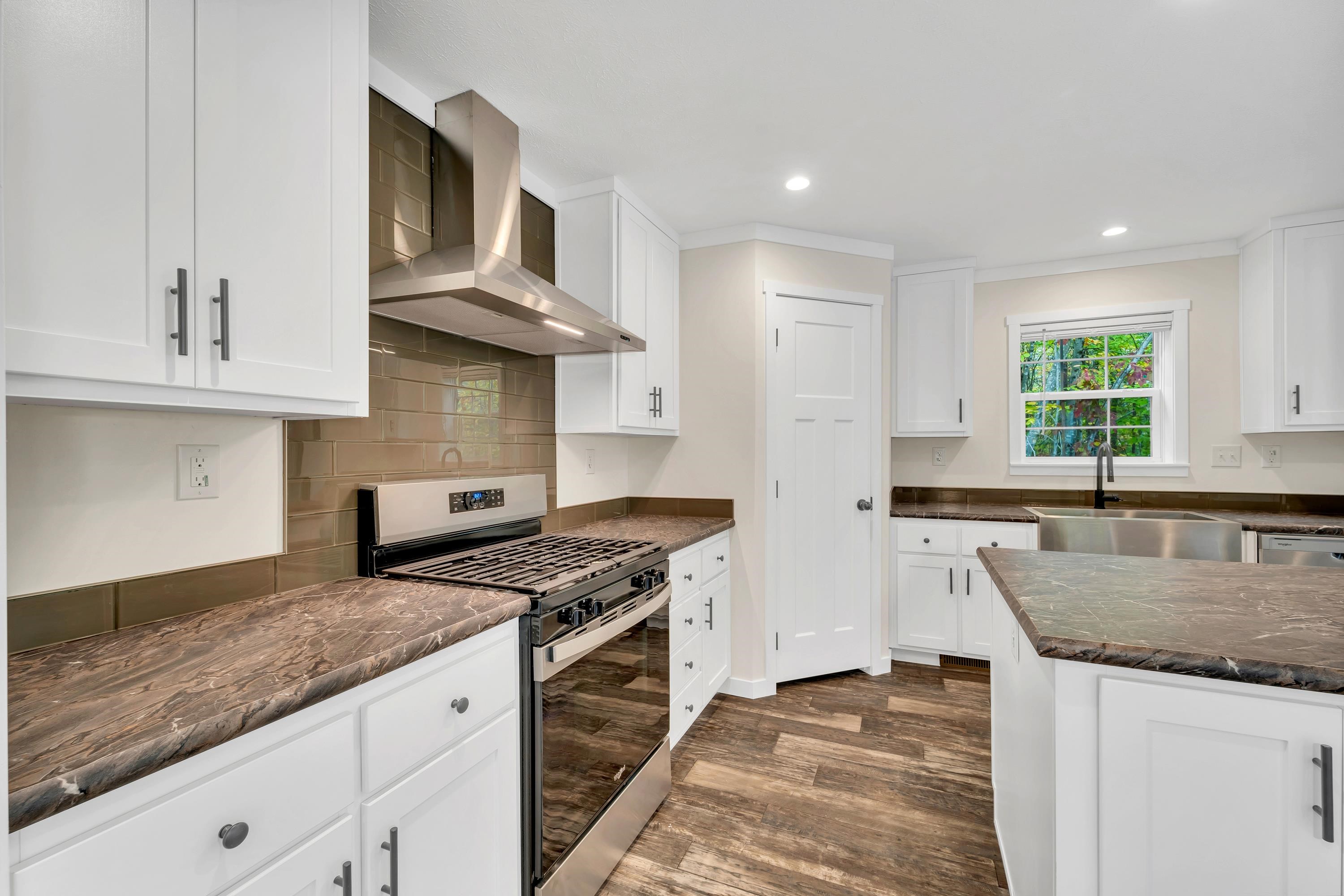 118 Champion Hill Road Effingham, NH 03882 - Photo 14 of 42