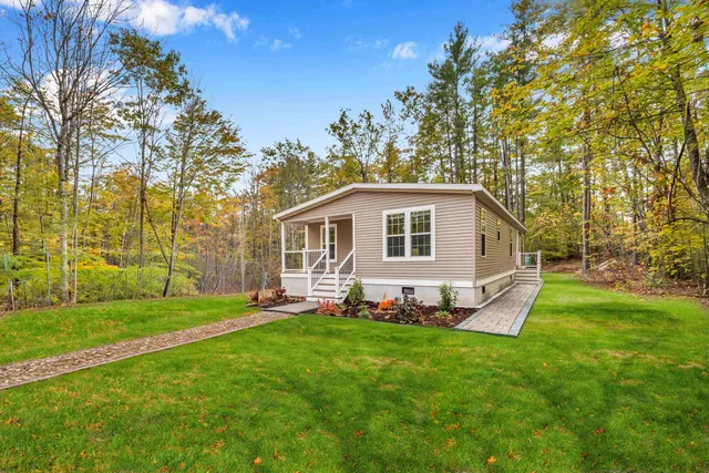 $379,000 | 118 Champion Hill Road, Effingham, NH 03882