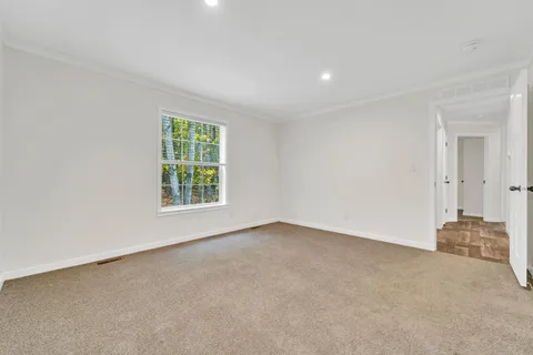 $373,500 | 118 Champion Hill Road, Effingham, NH 03882