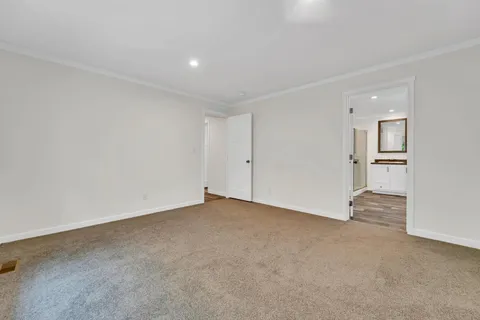 $373,500 | 118 Champion Hill Road, Effingham, NH 03882