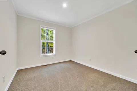 $373,500 | 118 Champion Hill Road, Effingham, NH 03882