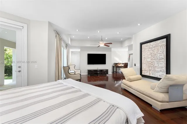 $4,250,000 | 12801 Old Cutler Road, Pinecrest, FL 33156