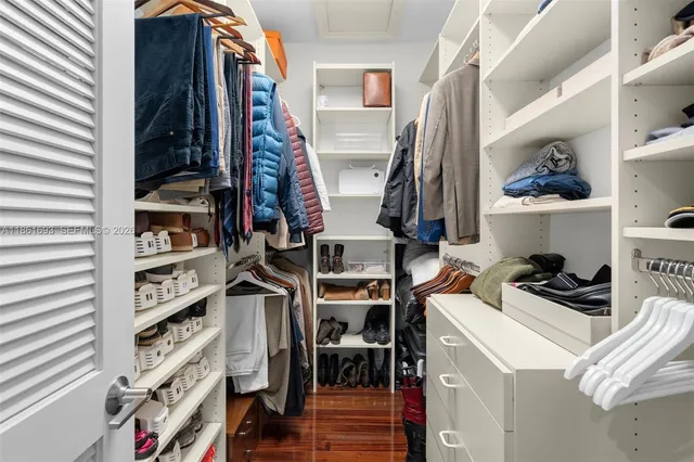 $4,250,000 | 12801 Old Cutler Road, Pinecrest, FL 33156