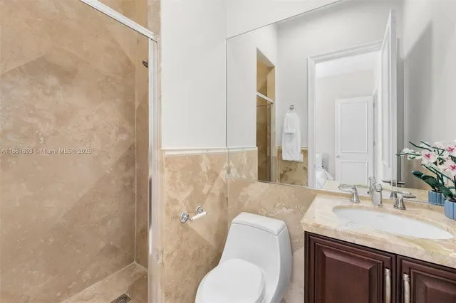 $4,595,000 | 12801 Old Cutler Road, Pinecrest, FL 33156