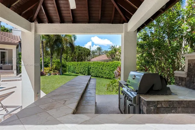 $4,595,000 | 12801 Old Cutler Road, Pinecrest, FL 33156
