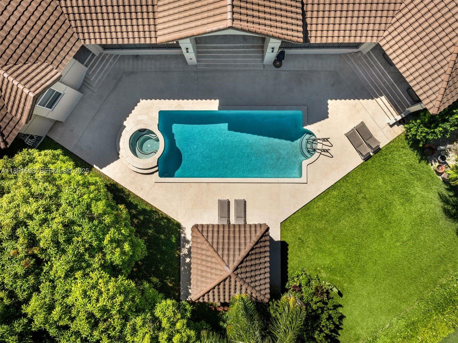 12801 Old Cutler Road Pinecrest, FL 33156 - Photo 50 of 56 an aerial view of a house