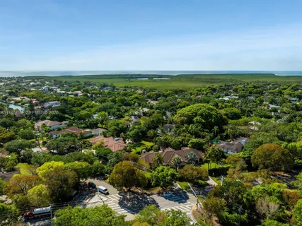 $4,250,000 | 12801 Old Cutler Road, Pinecrest, FL 33156