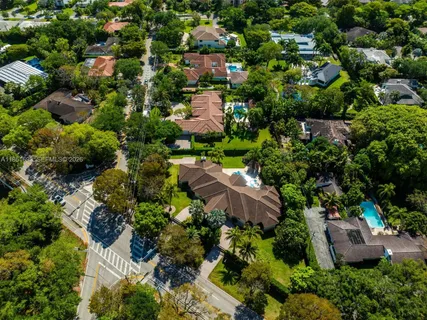 $4,250,000 | 12801 Old Cutler Road, Pinecrest, FL 33156
