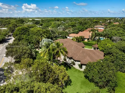$4,250,000 | 12801 Old Cutler Road, Pinecrest, FL 33156
