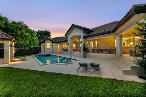 $4,250,000 | 12801 Old Cutler Road, Pinecrest, FL 33156