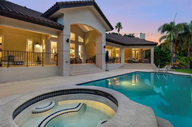 $4,595,000 | 12801 Old Cutler Road, Pinecrest, FL 33156