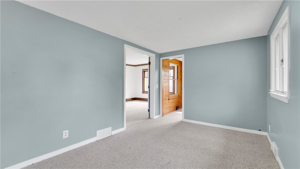 757 5 Mile Line Road Webster, NY 14580 - Photo 9 of 33