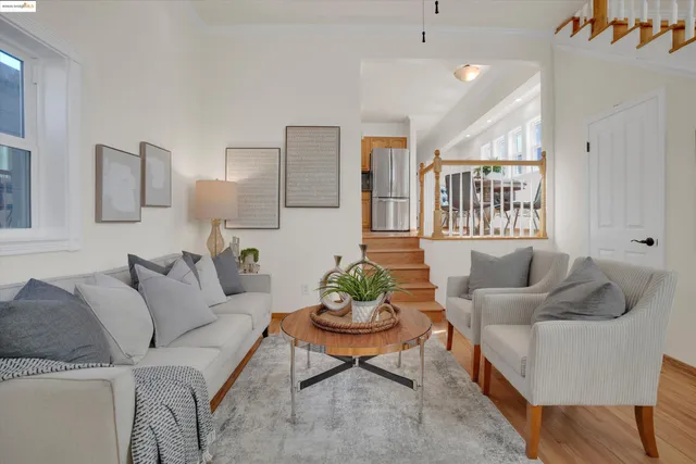 $1,050,000 | 1821 Grand Street, Alameda, CA 94501