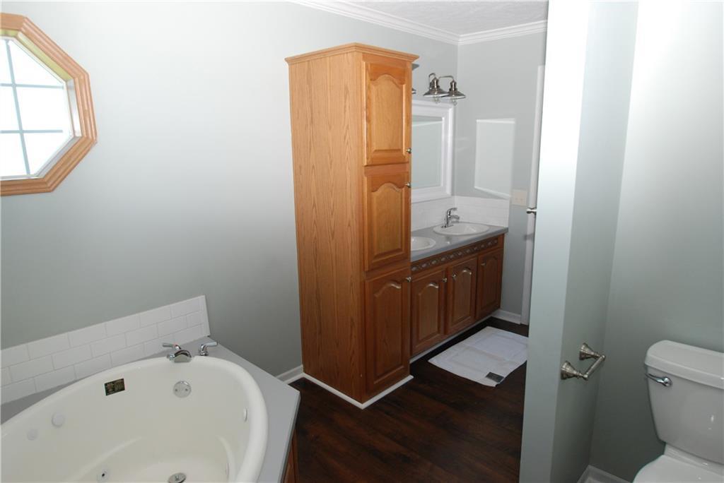 7420 Stringtown Road Mechanicsburg, OH 43044 - Photo 22 of 34